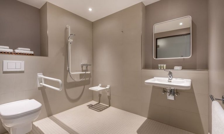 Courtyard by Marriott Cologne