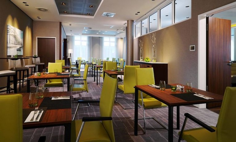 Courtyard by Marriott Cologne