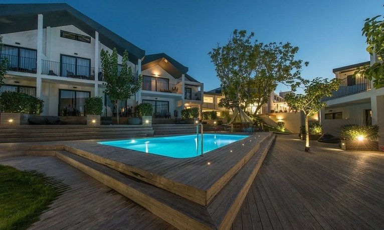 Aqua Bay