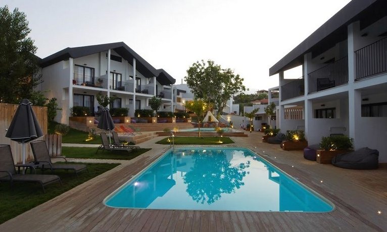 Aqua Bay