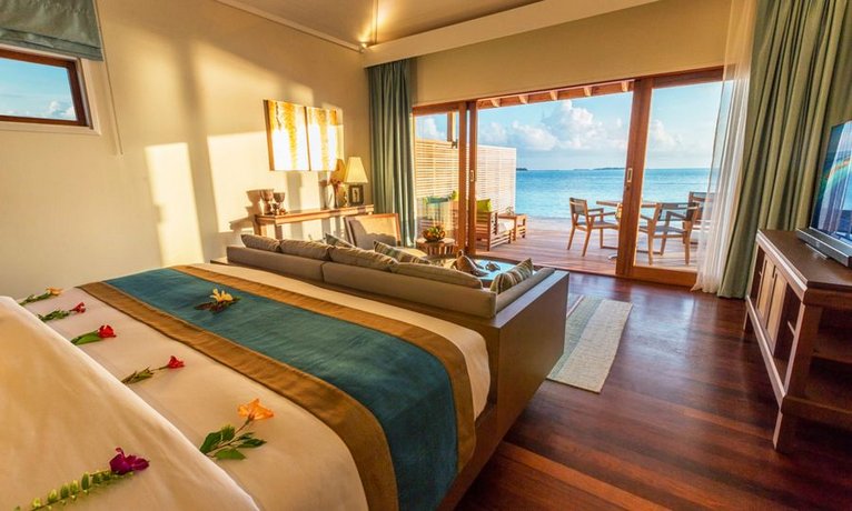 Hurawalhi Island Resort