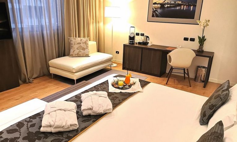 Aemilia Hotel Bologna