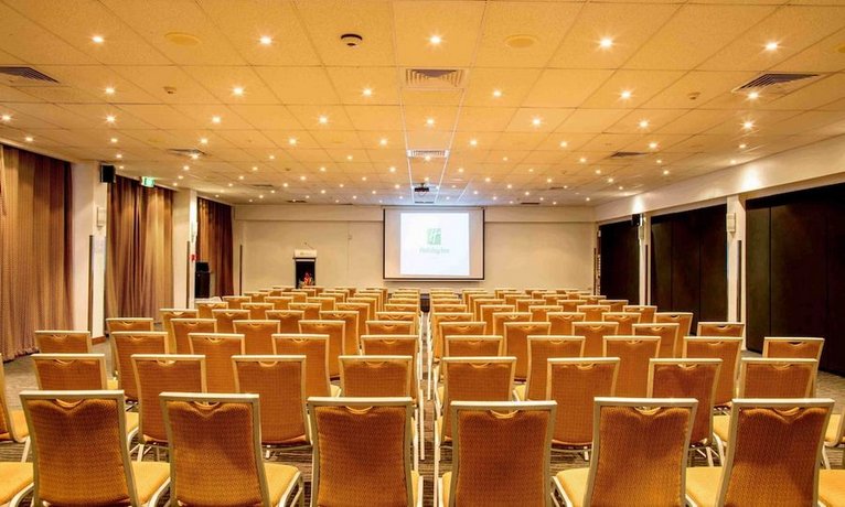 Holiday Inn Suva