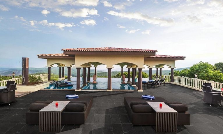 Le Meridien Mahabaleshwar Resort & Spa