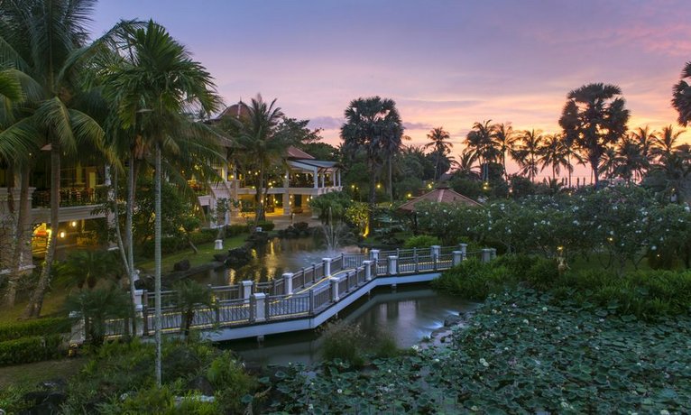 Rawi Warin Resort And Spa