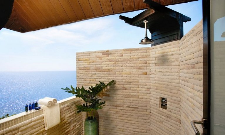 Rawi Warin Resort And Spa
