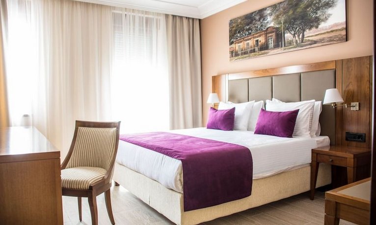 Xenon Hotel