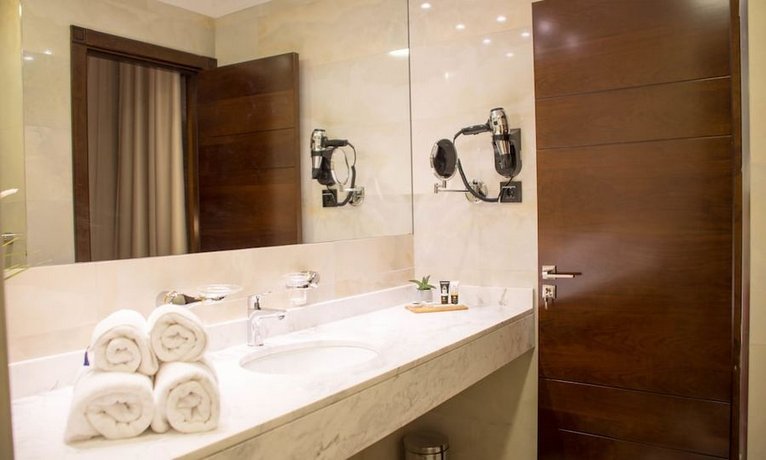 Xenon Hotel