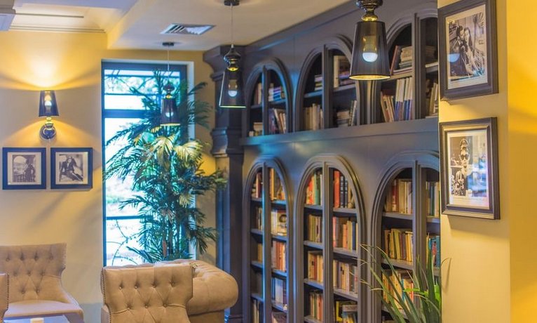 Xenon Hotel