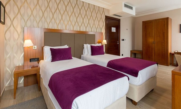 Xenon Hotel
