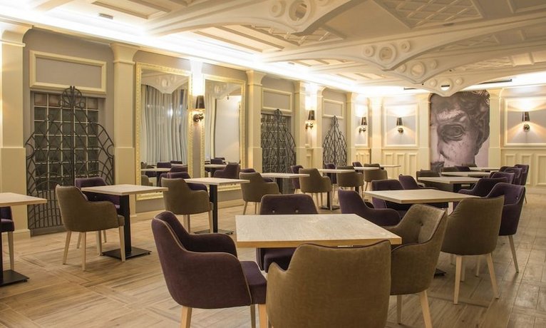 Xenon Hotel