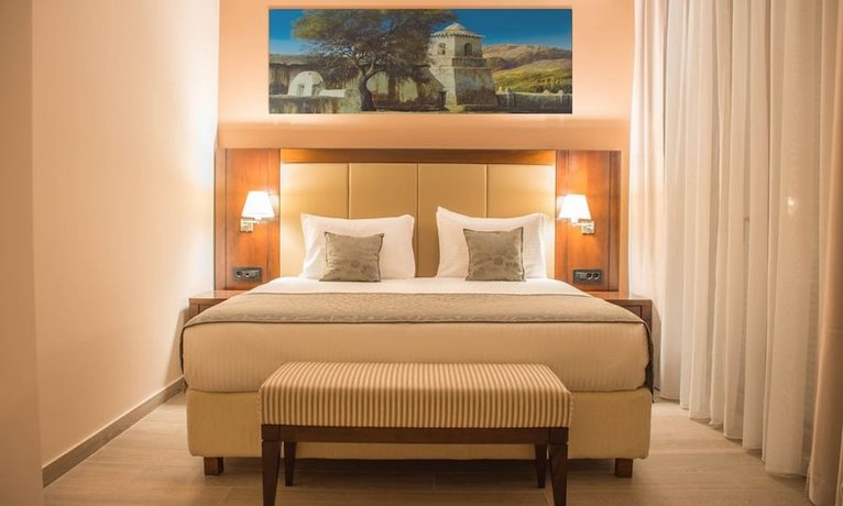 Xenon Hotel