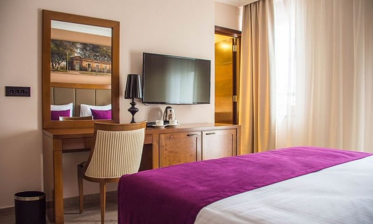 Xenon Hotel