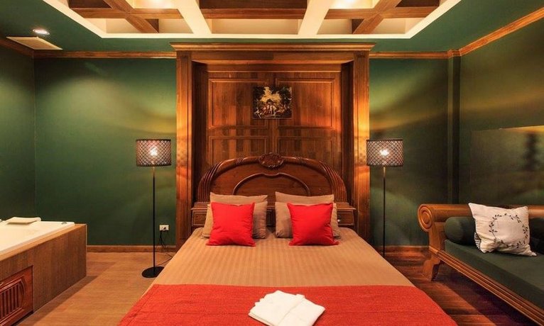 S48 Hotel