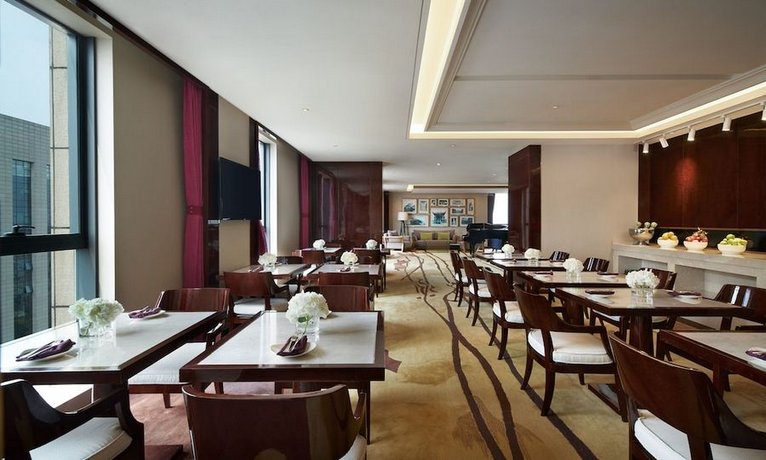 Sheraton Grand Zhengzhou Hotel