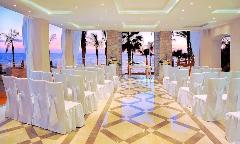 Alexander The Great Beach Hotel Paphos