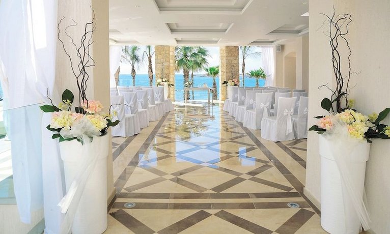 Alexander The Great Beach Hotel Paphos