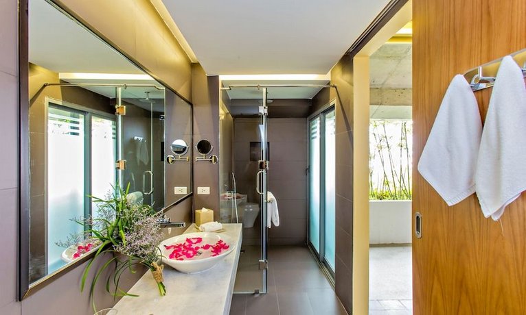 Atlas Hoi An Hotel by Embrace