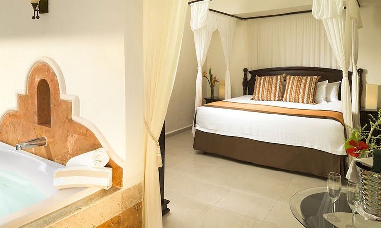 El Dorado Seaside Suites by Karisma - Gourmet All Inclusive