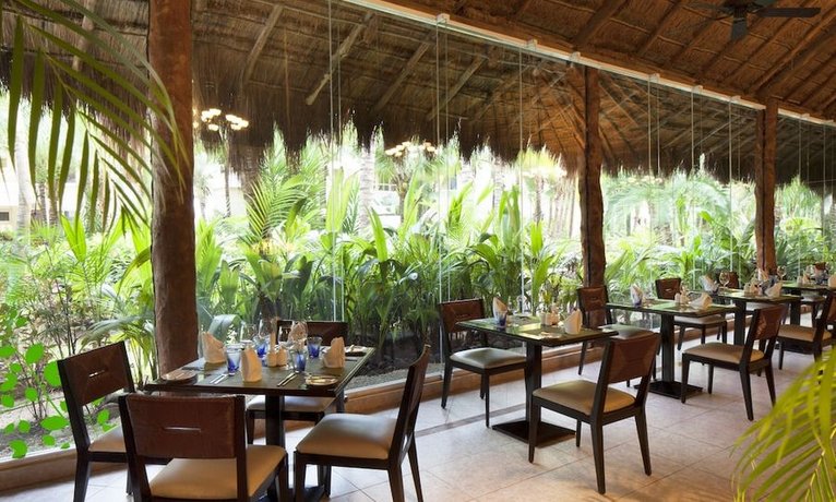El Dorado Seaside Suites by Karisma - Gourmet All Inclusive
