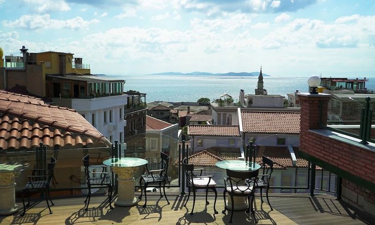 Sultanahmet Palace Hotel