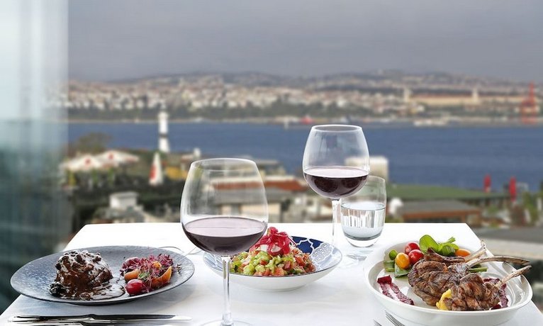 Sultanahmet Palace Hotel