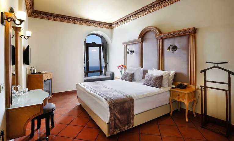 Sultanahmet Palace Hotel