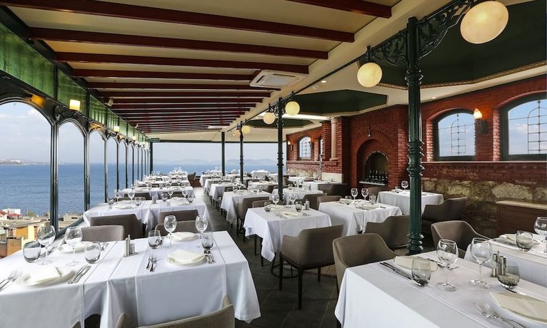 Sultanahmet Palace Hotel