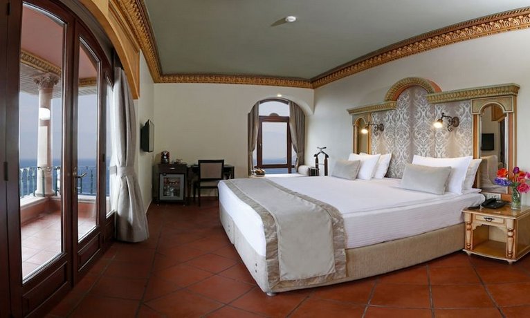 Sultanahmet Palace Hotel