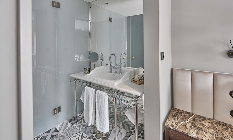 O Artista Boutique Suites