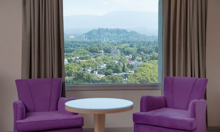 Diplomatic Hotel