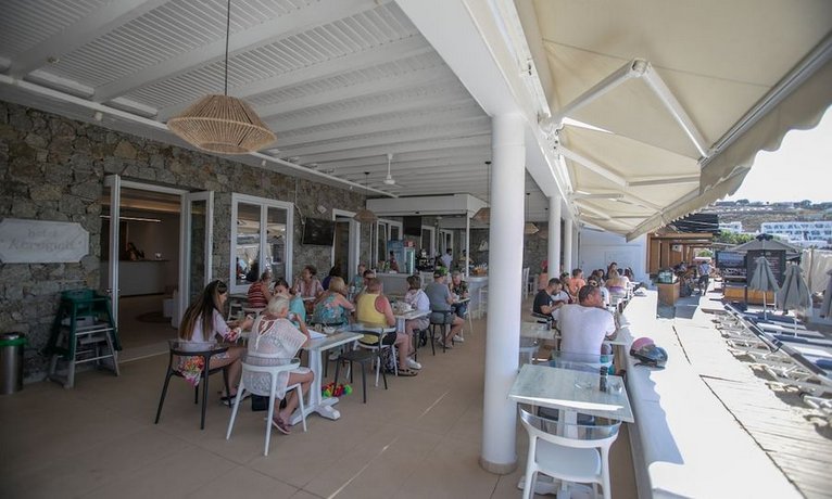 Acrogiali Hotel