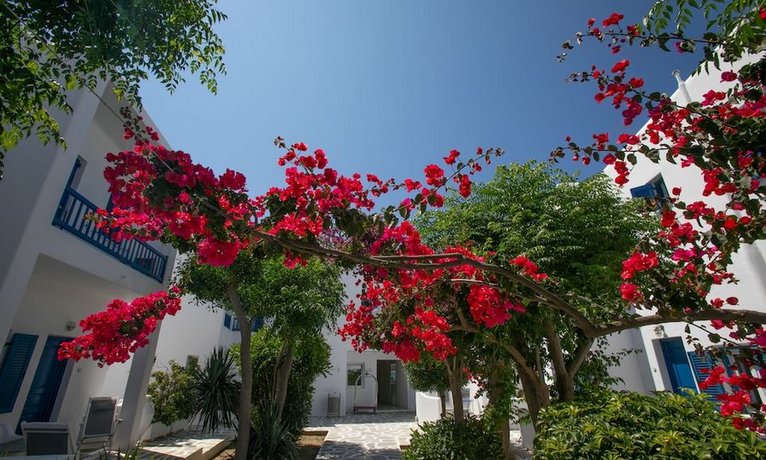 Acrogiali Hotel