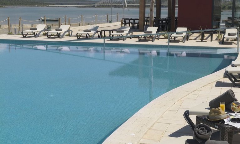 Aguahotels Riverside