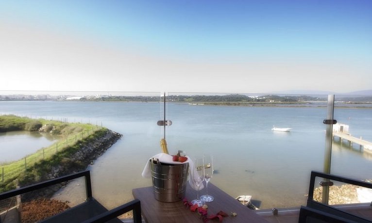 Aguahotels Riverside