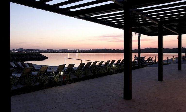 Aguahotels Riverside