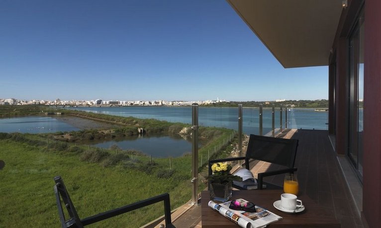 Aguahotels Riverside