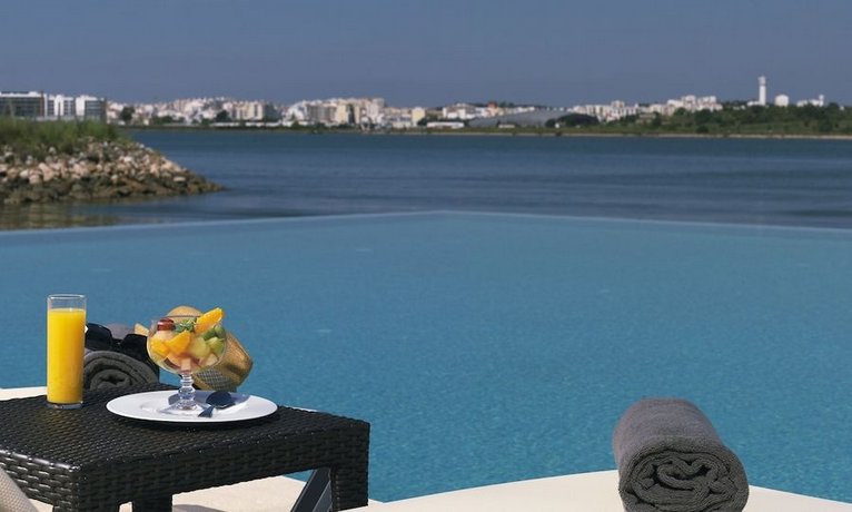 Aguahotels Riverside