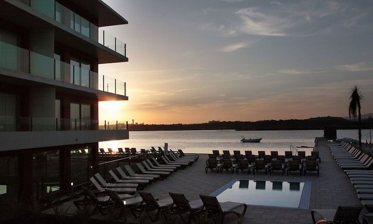 Aguahotels Riverside