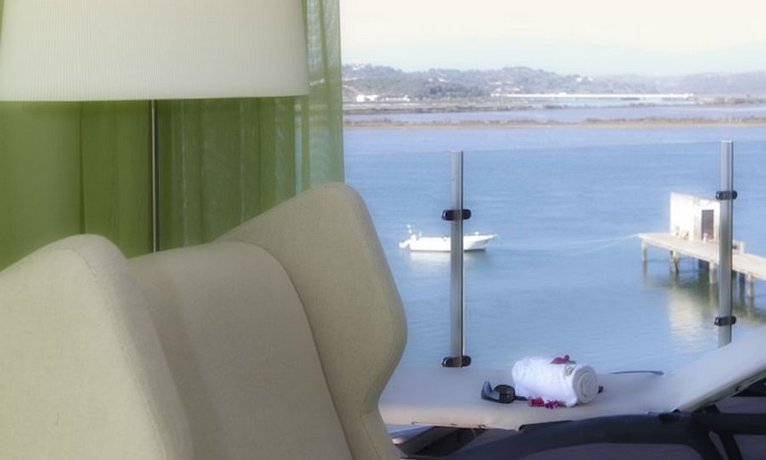 Aguahotels Riverside