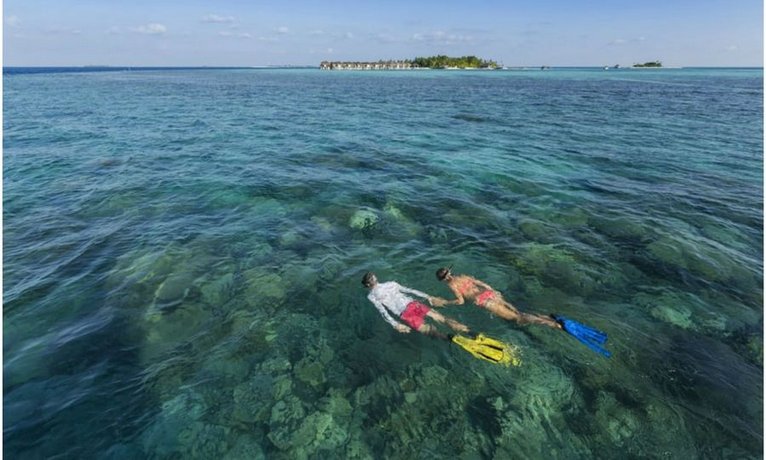 Outrigger Maldives Maafushivaru Resort