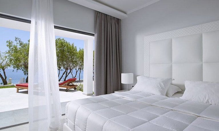 Dimitra Beach Resort