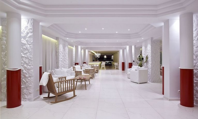 Dimitra Beach Resort