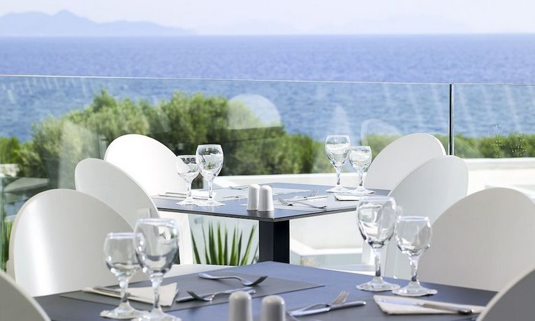 Dimitra Beach Resort