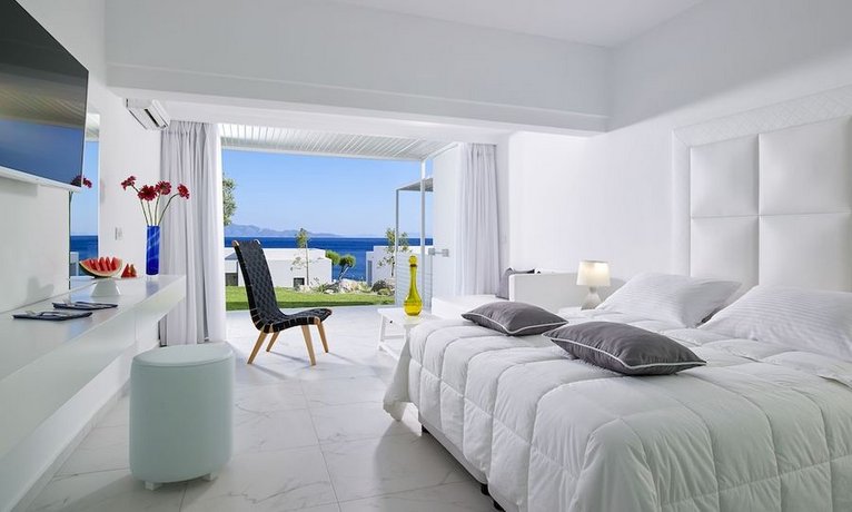 Dimitra Beach Resort