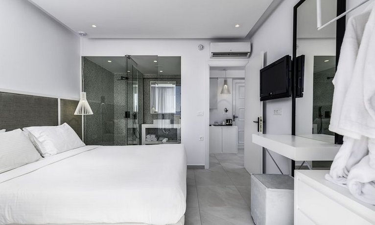 Dimitra Beach Resort