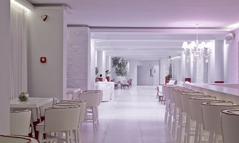 Dimitra Beach Resort