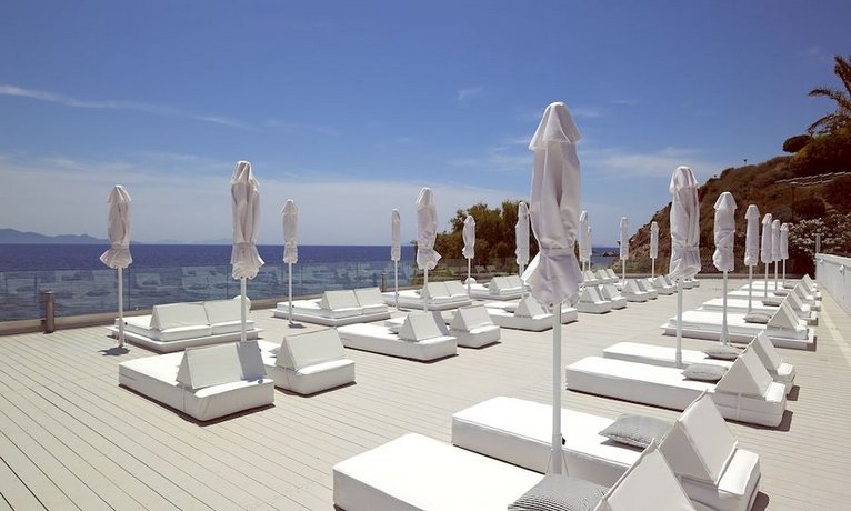 Dimitra Beach Resort