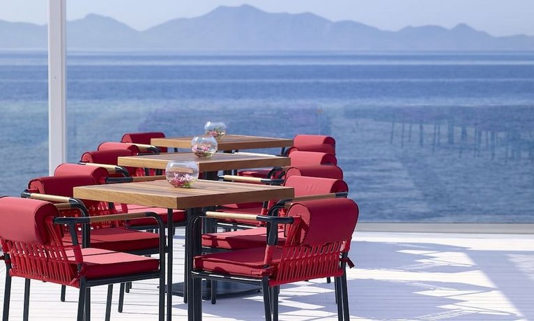 Dimitra Beach Resort