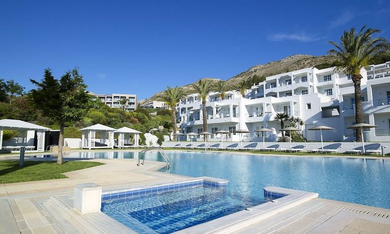 Dimitra Beach Resort